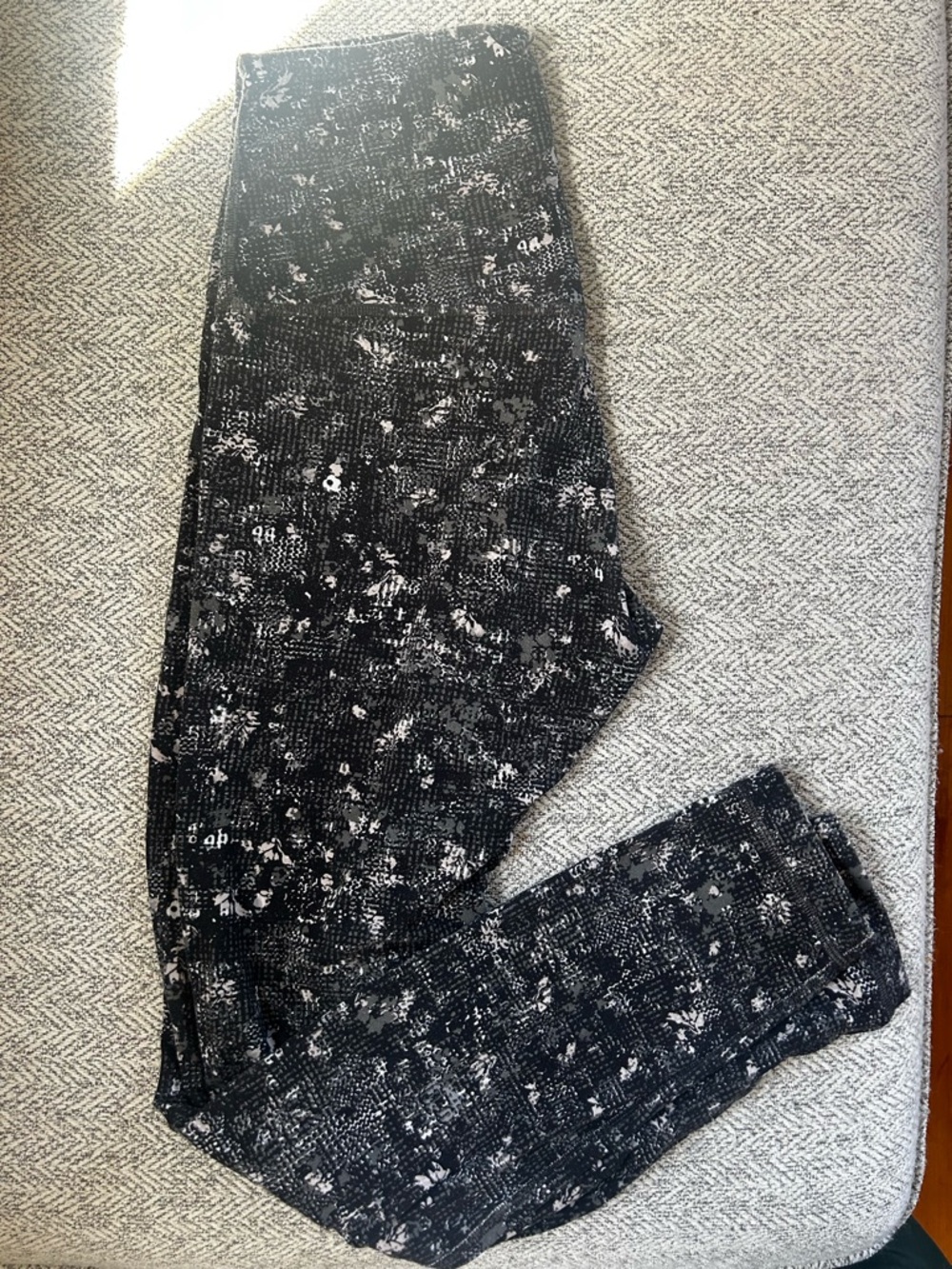 Lululemon Align 25” Leggings Black White Pixel